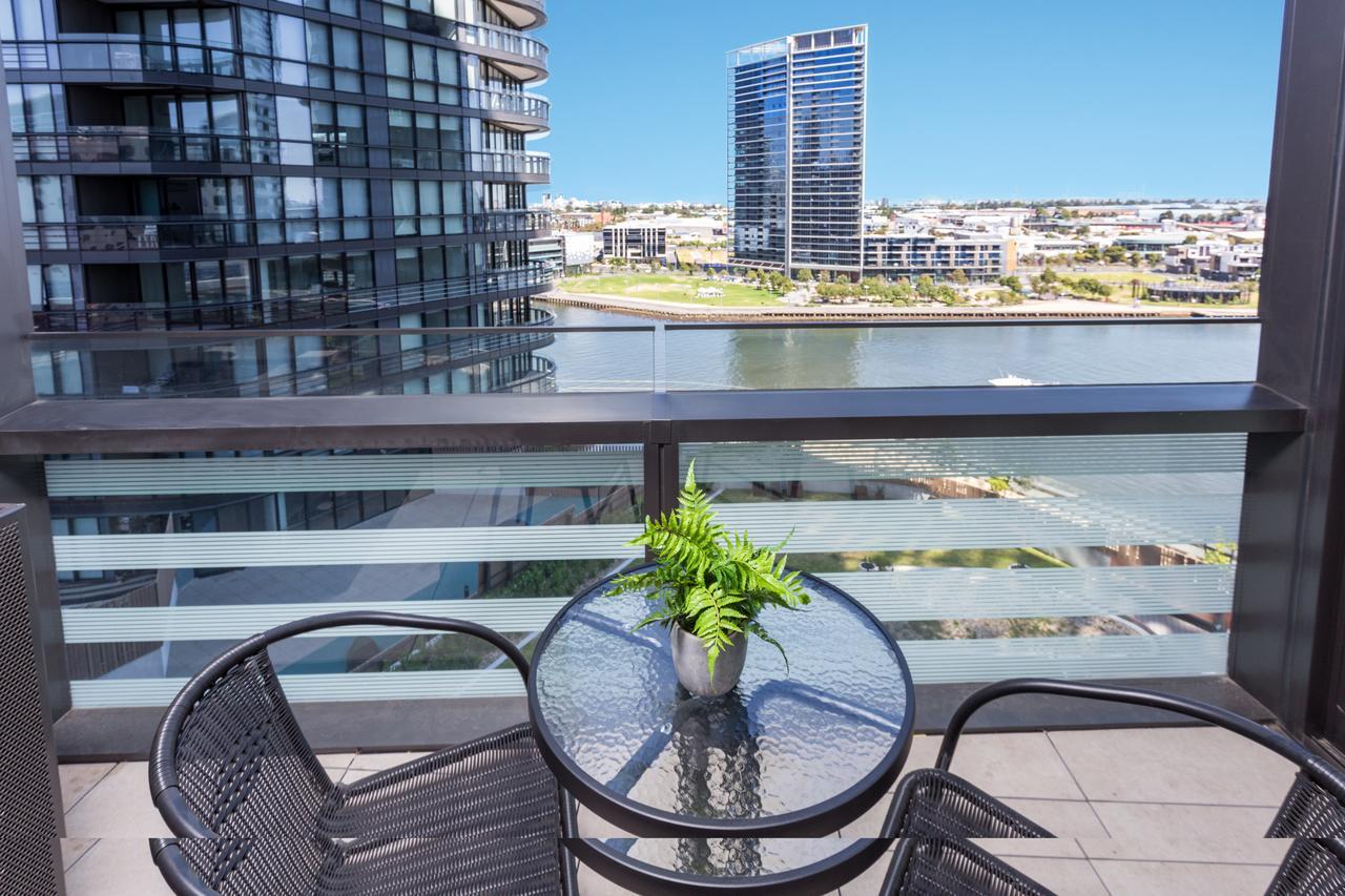 Wyndel Apartments - Riverside On Collins Melbourne Luaran gambar